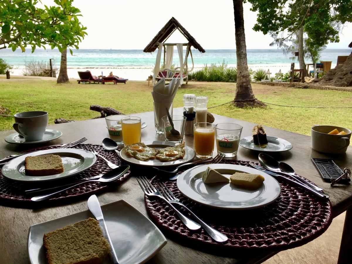 Eleven Pearl Boutique Hotel & Spa Diani Beach Eksteriør billede