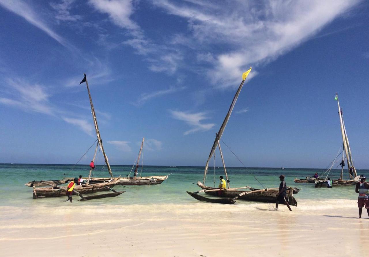 Eleven Pearl Boutique Hotel & Spa Diani Beach Eksteriør billede