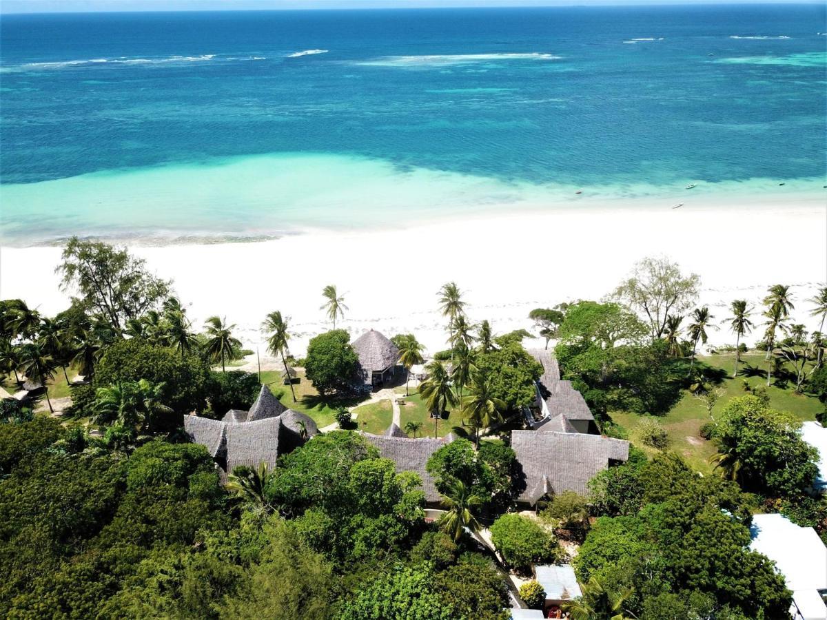 Eleven Pearl Boutique Hotel & Spa Diani Beach Eksteriør billede