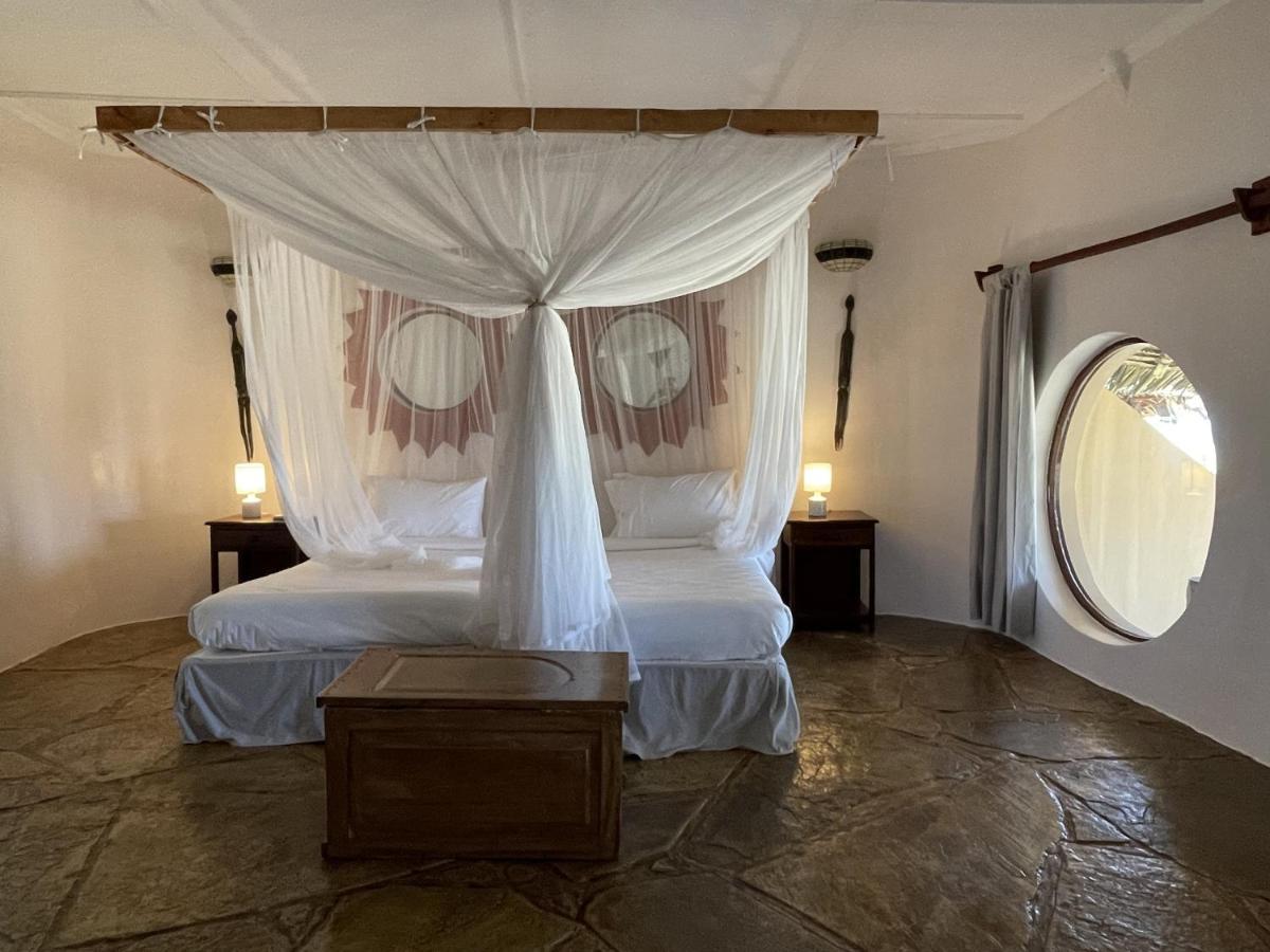 Eleven Pearl Boutique Hotel & Spa Diani Beach Eksteriør billede