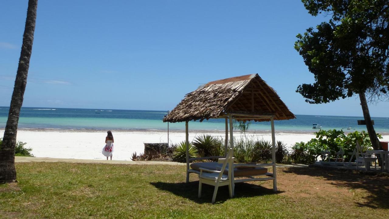 Eleven Pearl Boutique Hotel & Spa Diani Beach Eksteriør billede