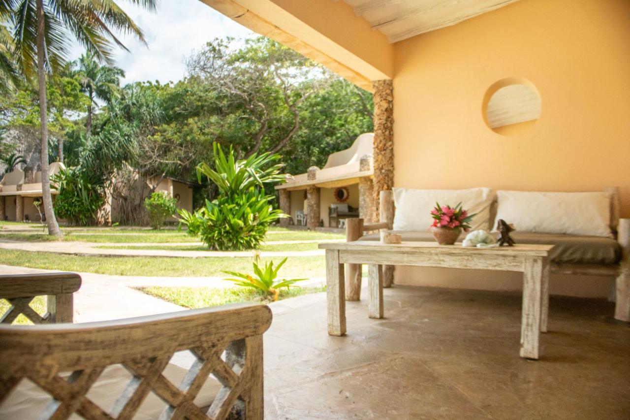 Eleven Pearl Boutique Hotel & Spa Diani Beach Eksteriør billede