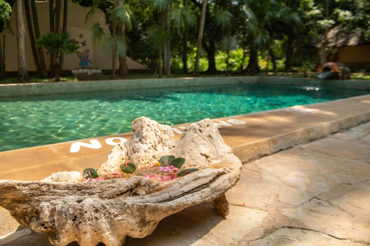 Eleven Pearl Boutique Hotel & Spa Diani Beach Eksteriør billede